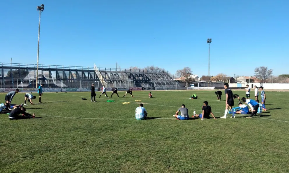 El fútbol rionegrino busca a sus mejores representantes juveniles