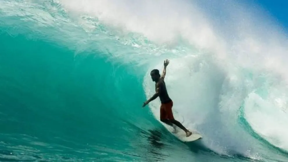 Conmoción en el surf: murió un reconocido argentino en una playa de México
