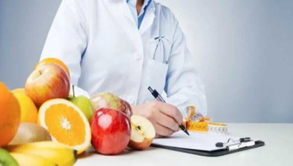 Nutricionistas: qué rol cumplen y cuál es una preocupación que va en aumento