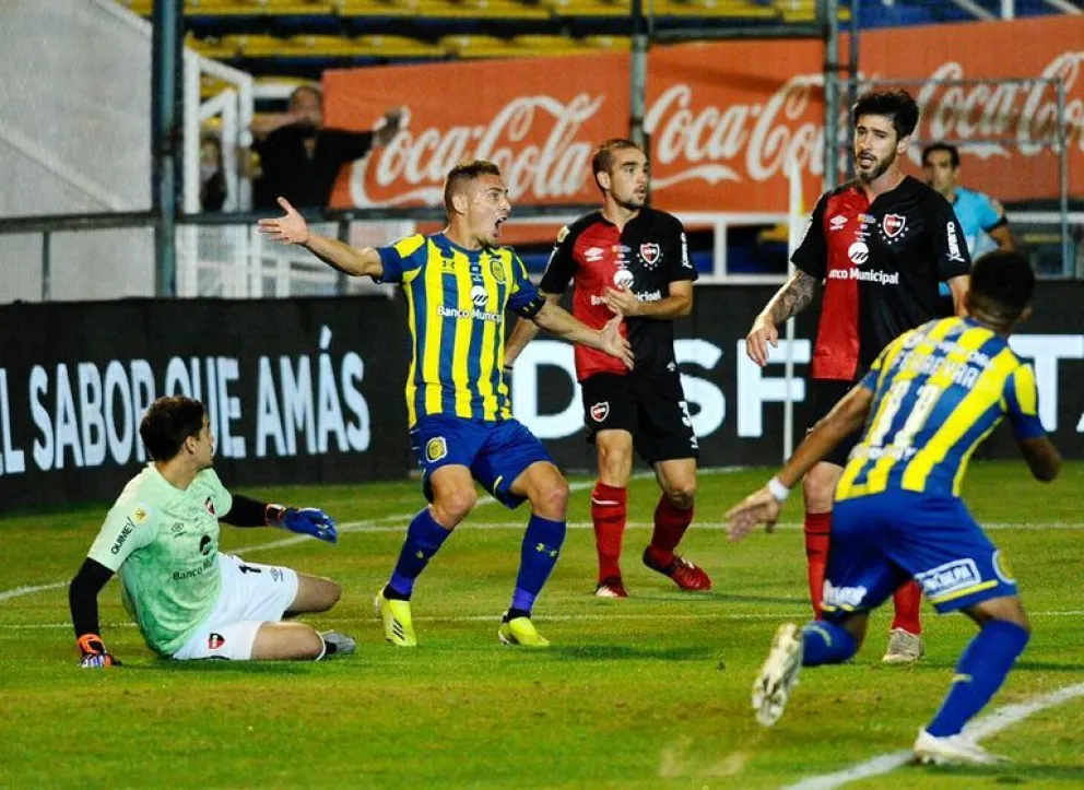 Newell's y Central se roban las miradas del domingo: hora, TV y formaciones