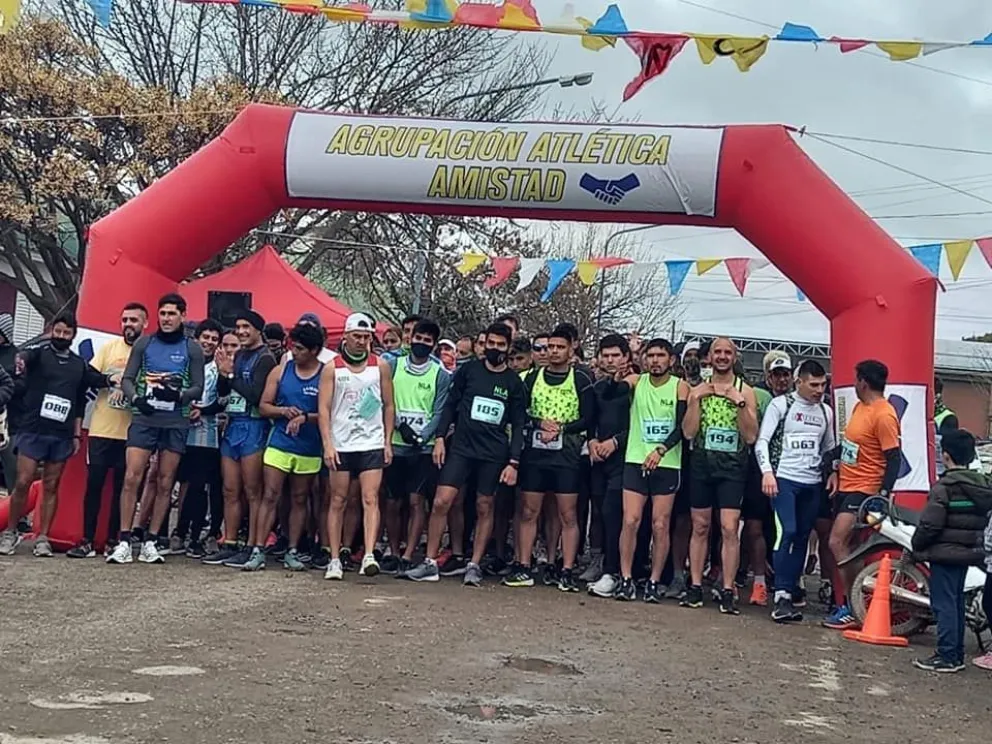 La Agrupación Atlética Amistad celebró sus 25 años de vida