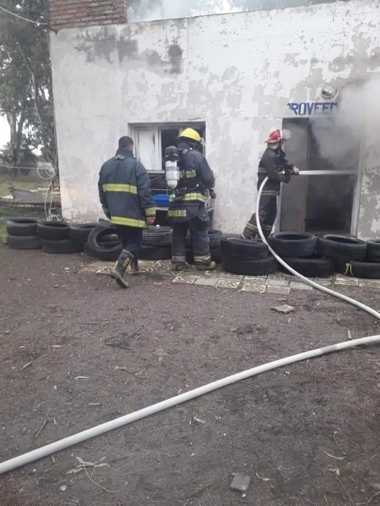 Incendio intencional en El Cóndor, “se nos quemó todo”, afirmó la víctima