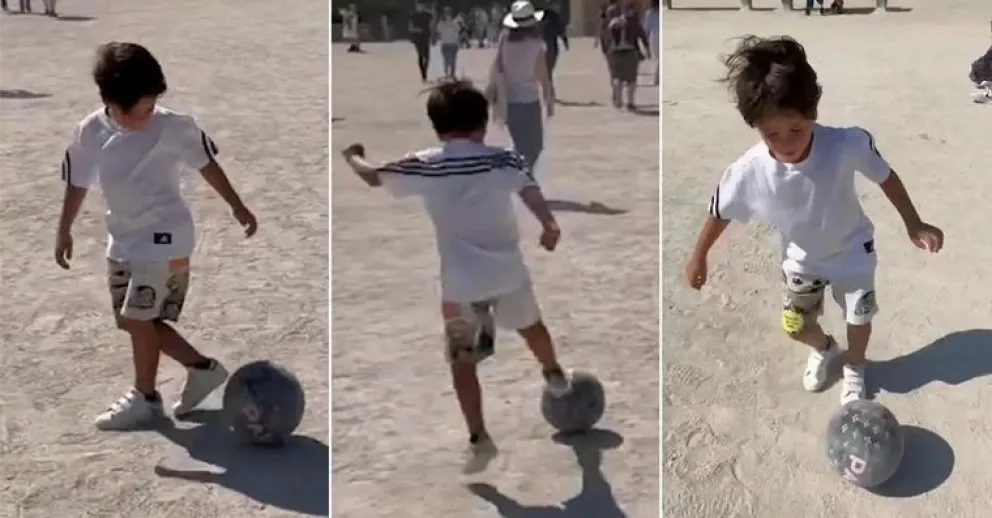 Mateo Messi tira lujos con la pelota por las calles de París