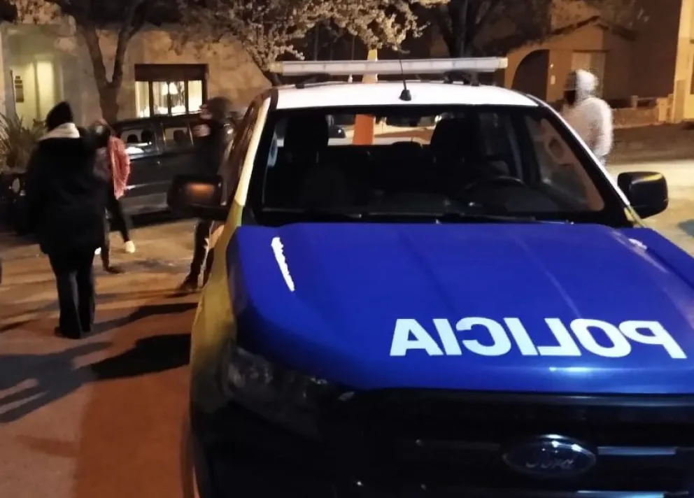 Un vecino quiso abusar de su hija y ahora volvió a vivir al lado de su casa