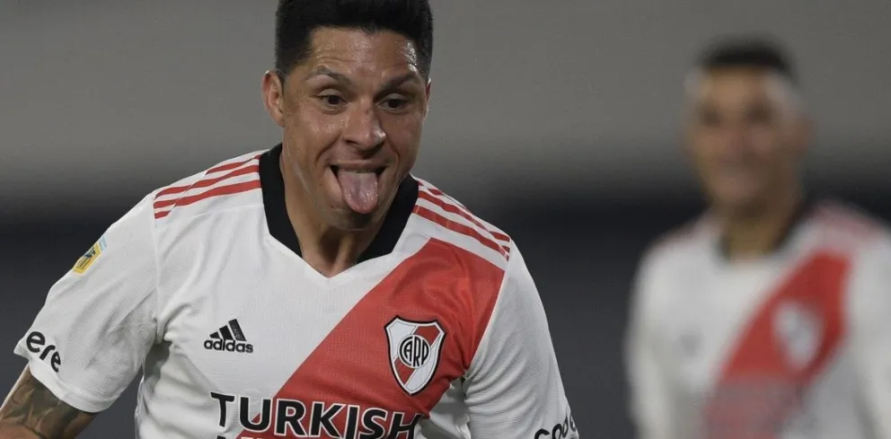 River derrotó a Aldosivi y se mete en la pelea por la punta