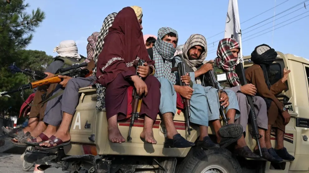 Talibanes: Francia promete quedarse en Irak para "combatir el terrorismo"
