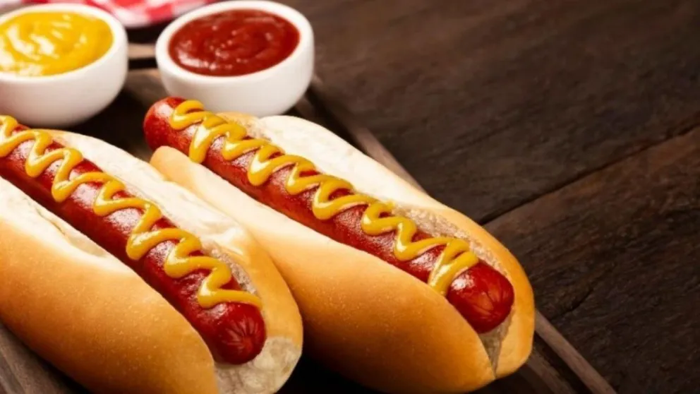Científicos dicen que comer un pancho puede restar 36 minutos de vida