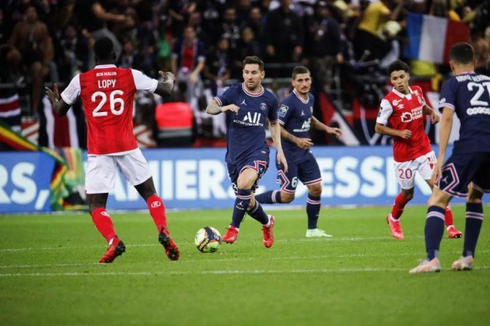 Momento histórico: Messi debutó en el PSG con un triunfo 2-0 ante el Reims