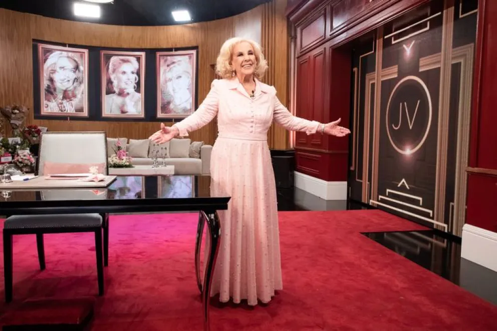 Volvió Mirtha Legrand a la televisión con sus polémicas frases y ganó el rating