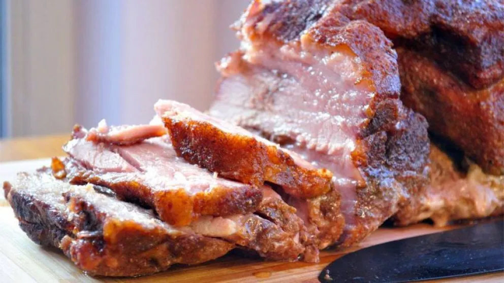 Bondiola de cerdo a la parrilla: El secreto para que salga jugosa y sea "una manteca"