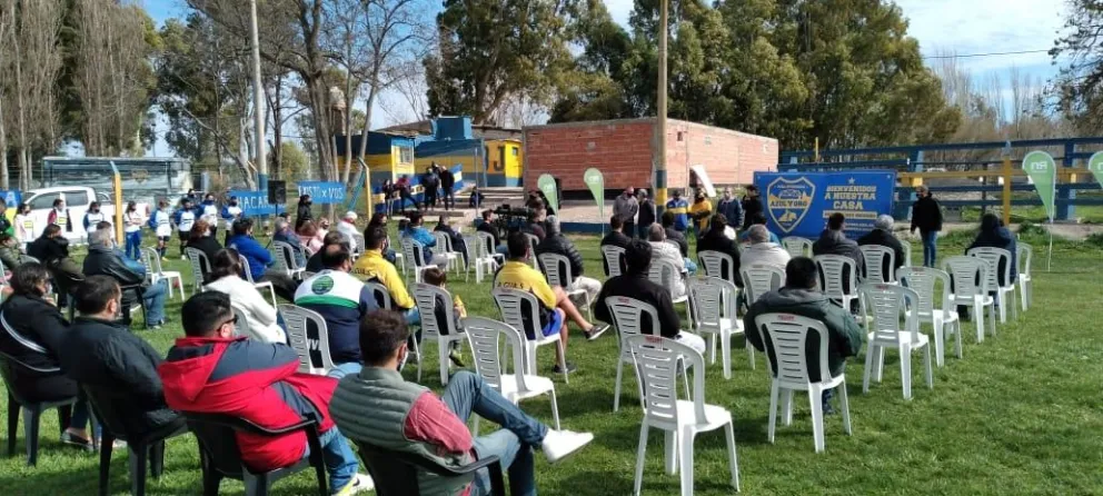 Río Negro Más Deporte:  La gobernadora acompañó a los clubes