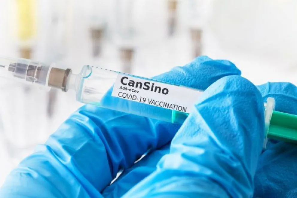 Llegan 200 mil dosis de CanSino: ¿Para quiénes estarán destinadas?