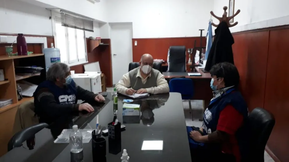 Acompañantes terapéuticos traban acuerdo salarial con el IPROSS