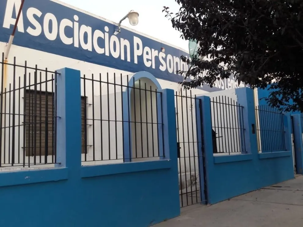 APEL trabaja para habilitar todos los servicios en su loteo de Viedma