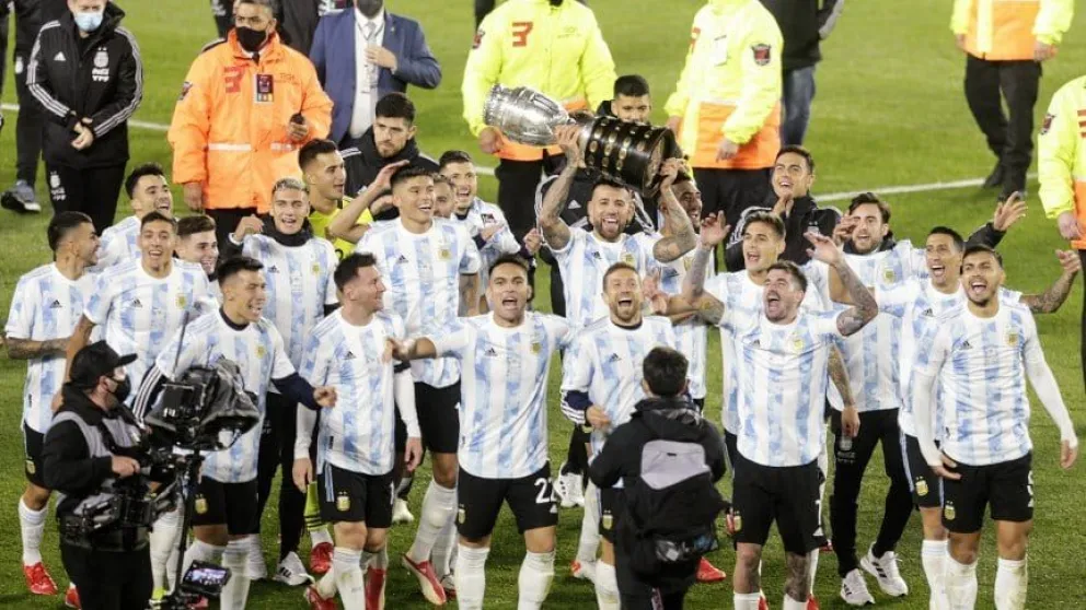 La celebración albiceleste: show y vuelta olímpica con la Copa América