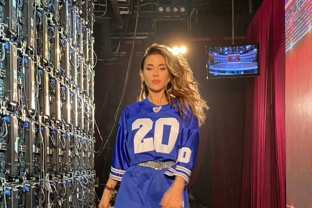 Así fue el show de Jimena Barón en el Monumental tras el triunfo de Argentina