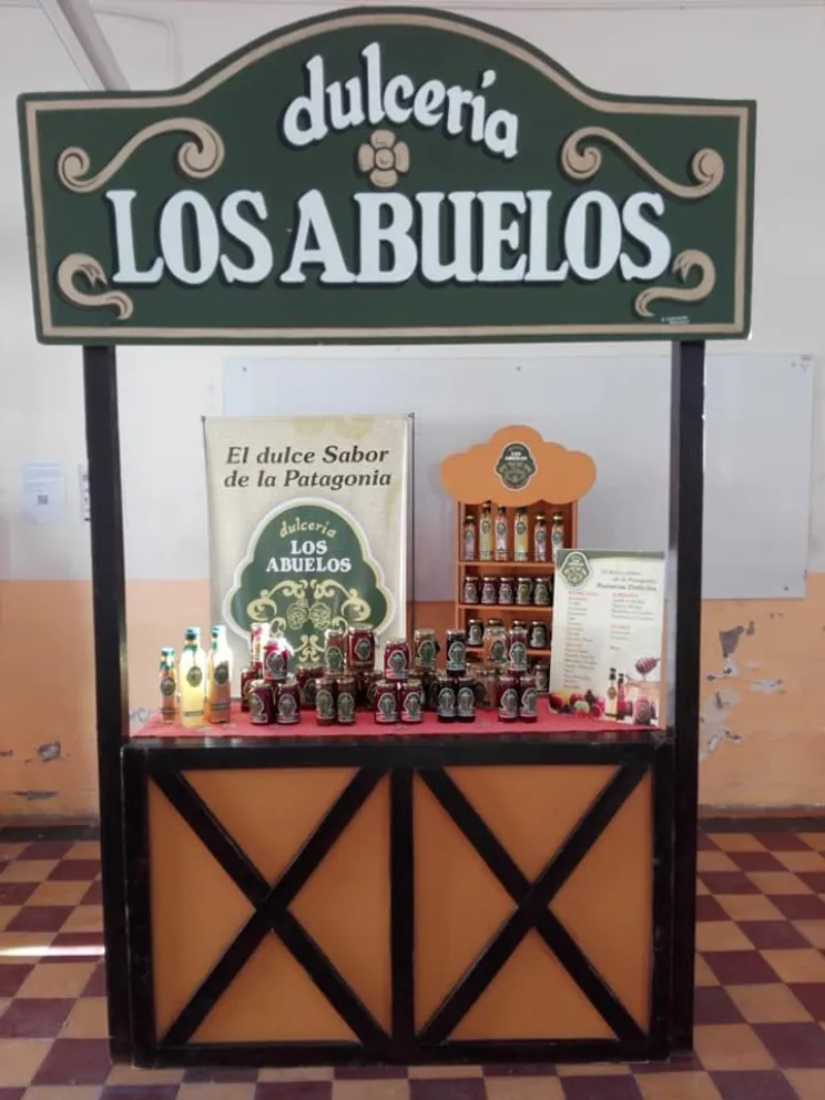 Amargo final: cerró la fábrica de dulces Los Abuelos