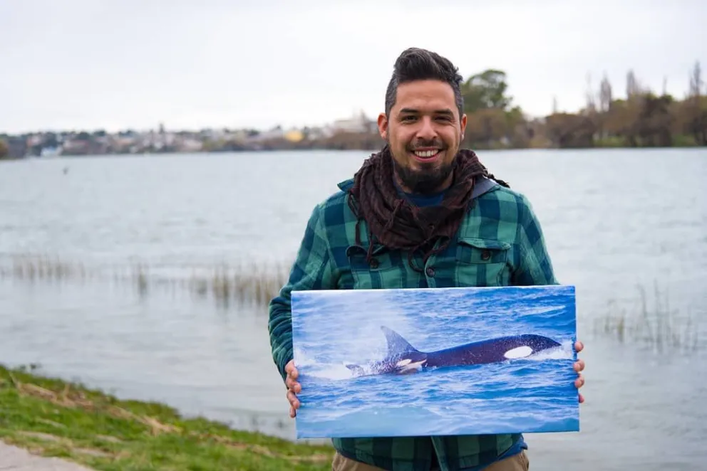Un sorteo para que un guarda ambiental repare su cámara de fotos
