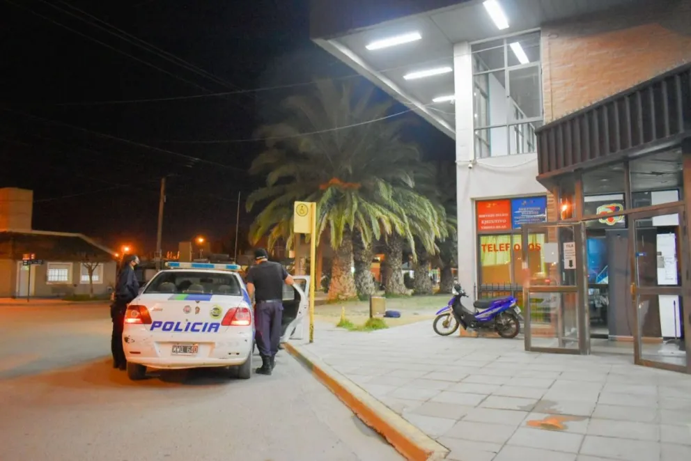 Detuvieron a un gitano con pedido de captura en la Terminal de Viedma