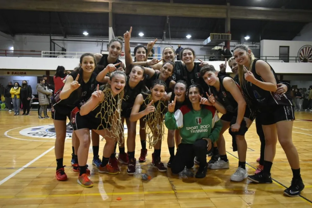 Las chicas del Tricolor se consagraron invictas