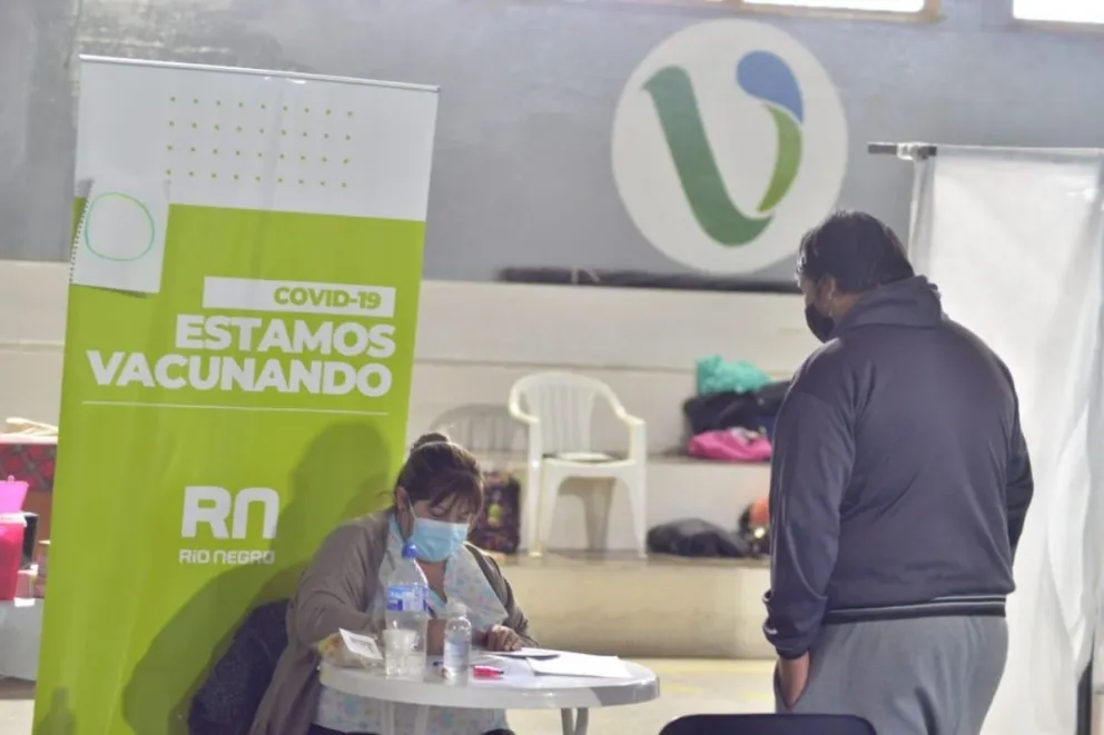 Un sujeto les quiso robar a quienes están haciendo patria en el Fioravanti