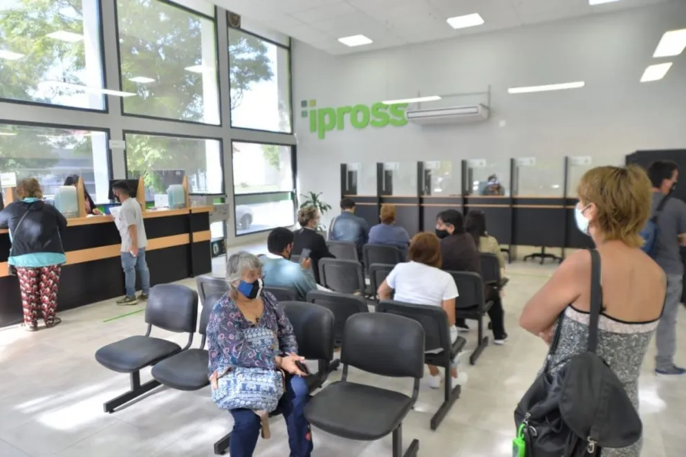 Ipross: En la vigilancia a los médicos asoman denuncias de plus