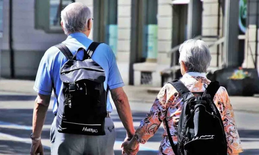 Previaje para jubilados: cómo será el programa y quiénes podrán acceder a los descuentos