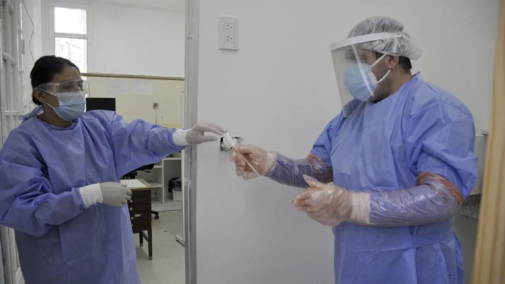 Se registraron 57 muertes y 1.849 nuevos casos de coronavirus en el país  