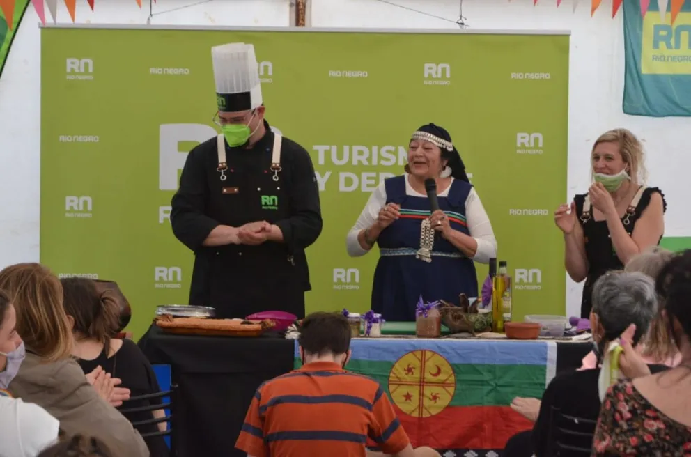 Derroche de cocina ancestral en la Fiesta Provincial de los Frutos Secos que hoy concluye