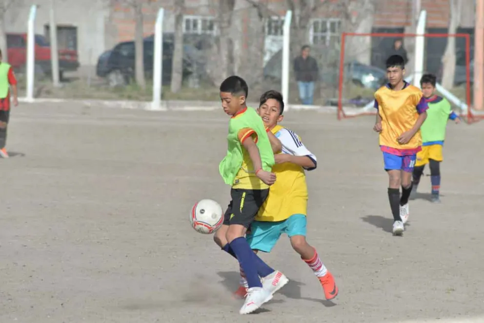 Prueba de River en Villa Morando: “fue una fiesta, en la cancha y en el barrio”
