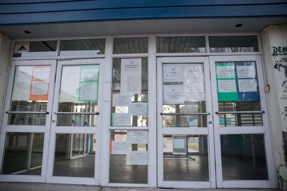 Un docente del CURZA cargó toda la responsabilidad en el decano