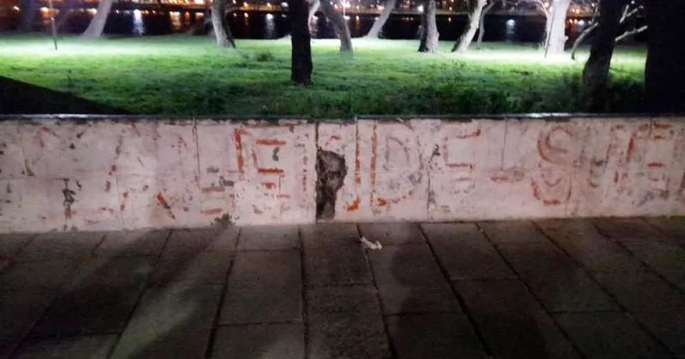Aparecieron pintadas que fueron hechas hace casi 50 años