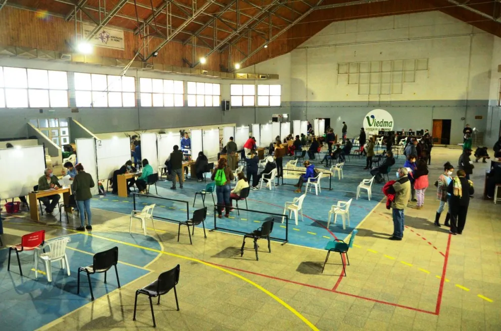 Cambios en los intervalos para recibir la tercera dosis de vacuna contra el Covid 