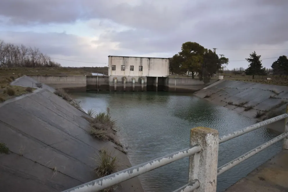 Permanentes guardias en los canales de riego del Idevi