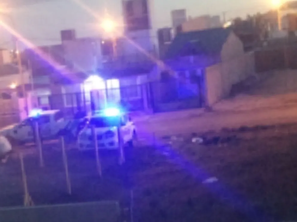 Se les activó la alarma por error y la casa se llenó de policías