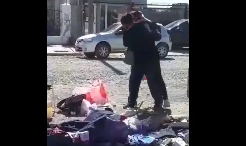 Alboroto en la Feria del Santa Clara: le robaron prendas y amenazó a la ladrona con un cuchillo
