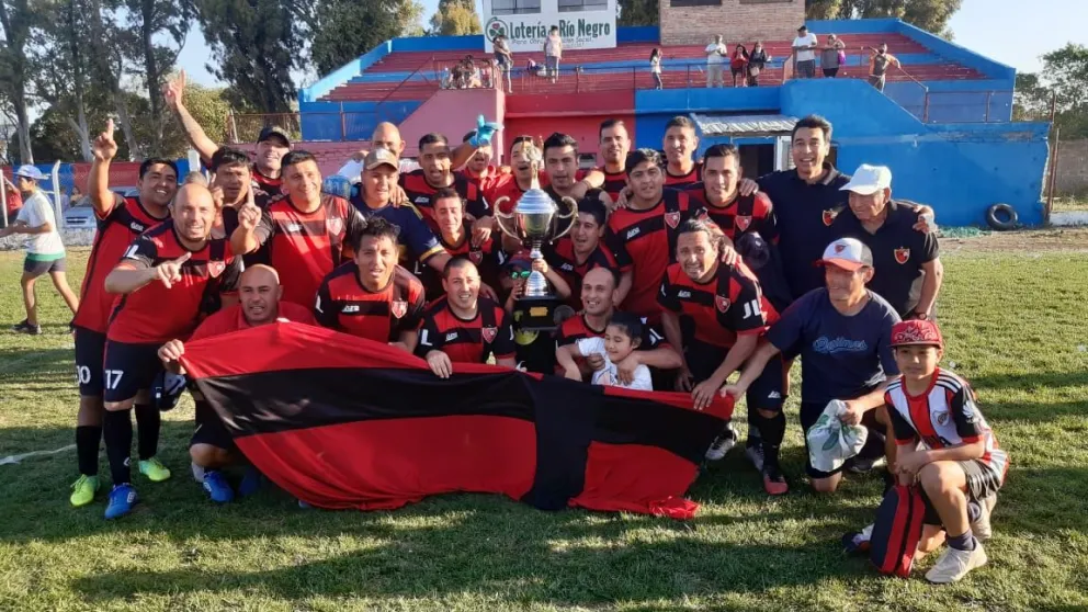 Los veteranos comienzan los torneos de clausura