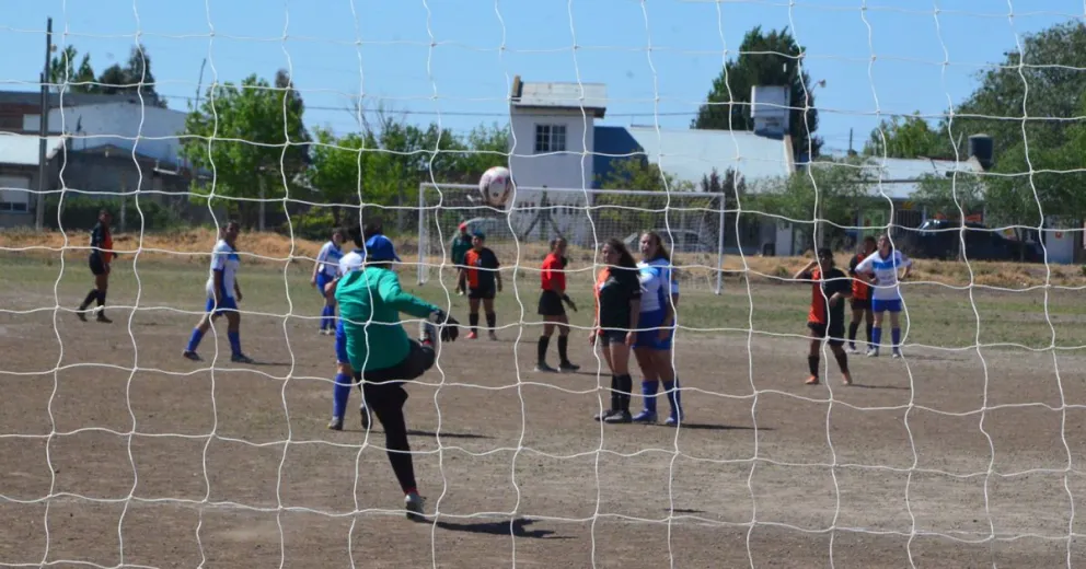 El Municipal de Patagones no está apto:  fuerte descargo de un club en la Liga Rionegrina