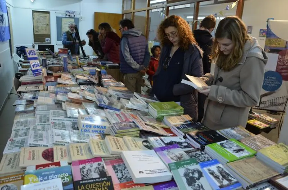 El Fondo Editorial Rionegrino y un compromiso con la cultura y la participación democrática