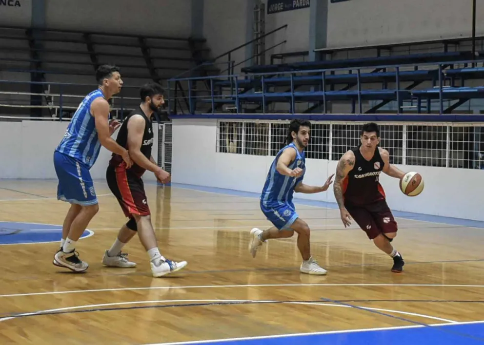 Torneo Prefederal de Básquet: San Martín volvió al triunfo en un duelo muy parejo