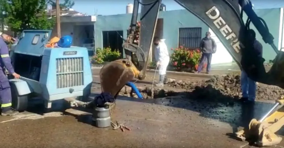 Hay un corte general de agua para arreglar la rotura de un caño