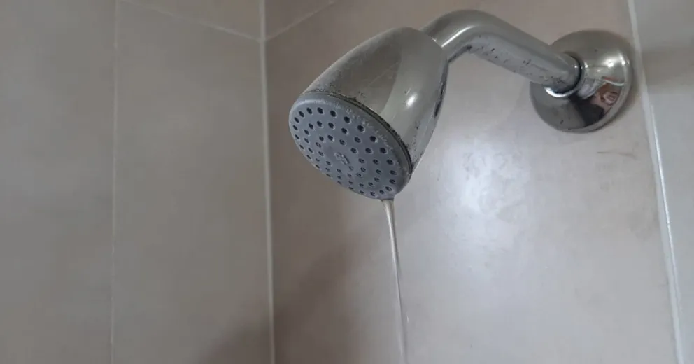 Todavía hay tanques vacíos en departamentos viedmenses