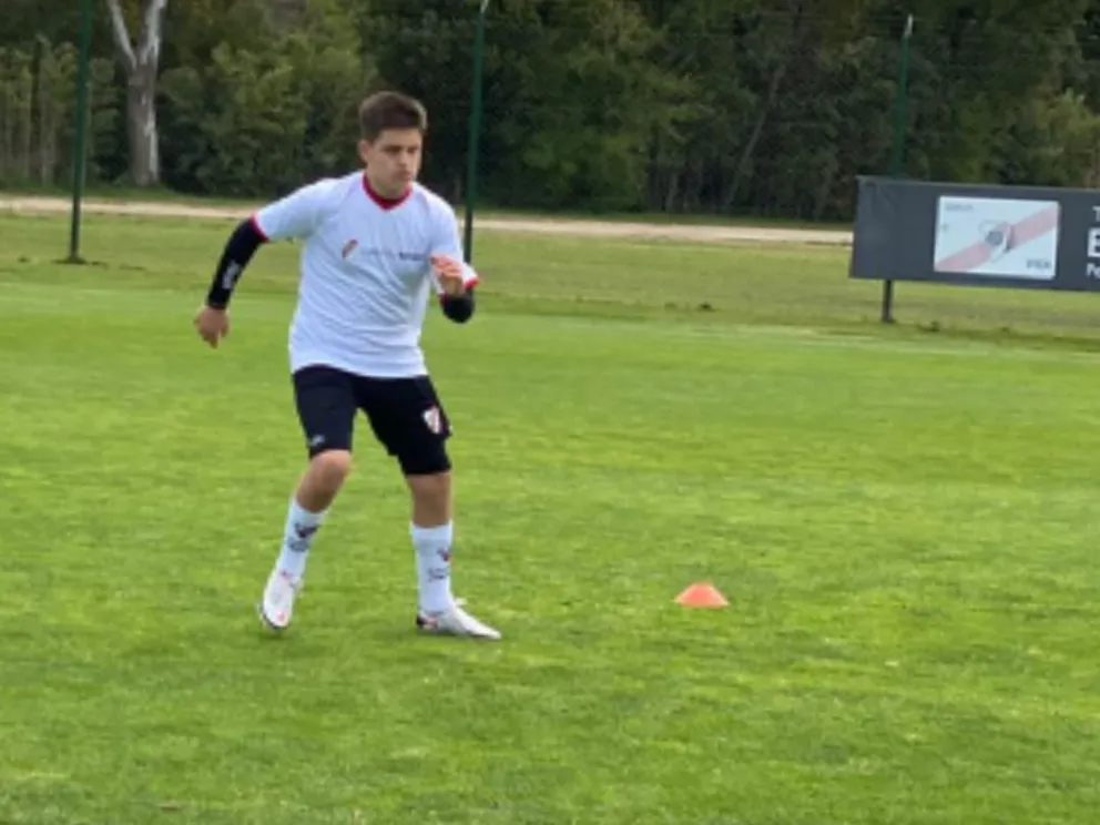 Quién es Valentín Montoto, el joven de la Comarca que sueña con llegar a River