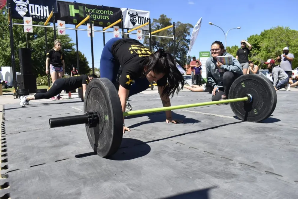 La Plazoleta del Fundador se convirtió en un gimnasio de CrossFit 