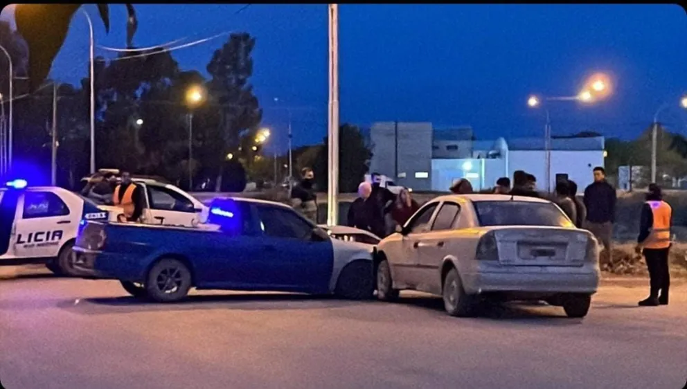 Chocaron en el barrio Castello y casi se van a las trompadas