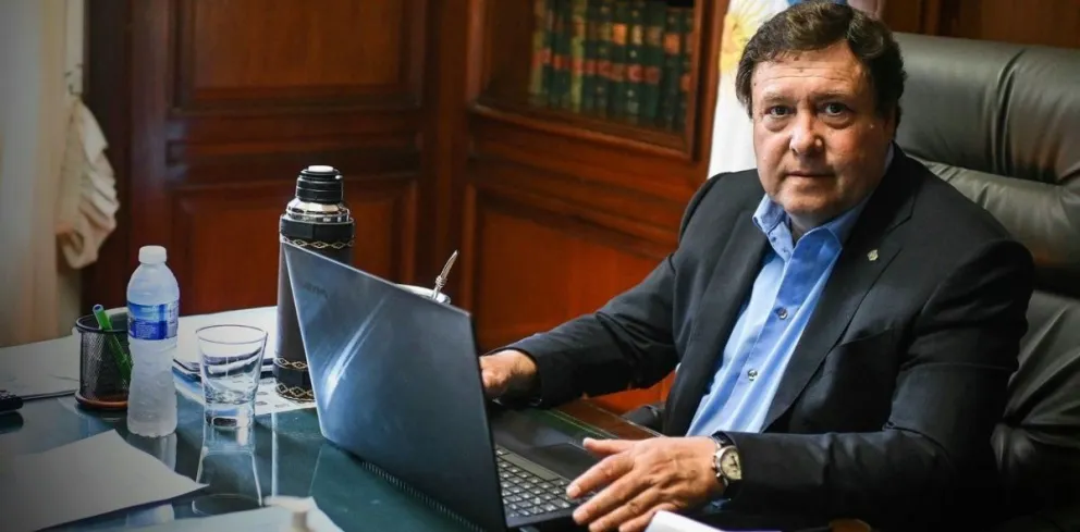 Alberto Weretilneck habló de todo: “Es lógico que haya tensiones muy fuertes entre el Estado y los trabajadores”