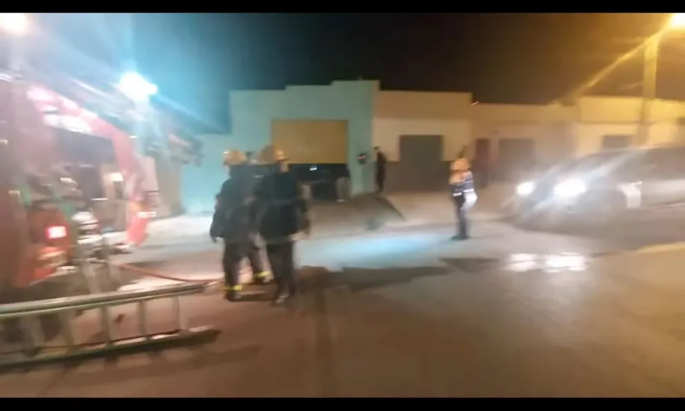 Principio de incendio en una carpintería de Carmen de Patagones