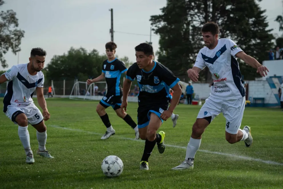 Villalonga es el primer finalista del Torneo Oficial