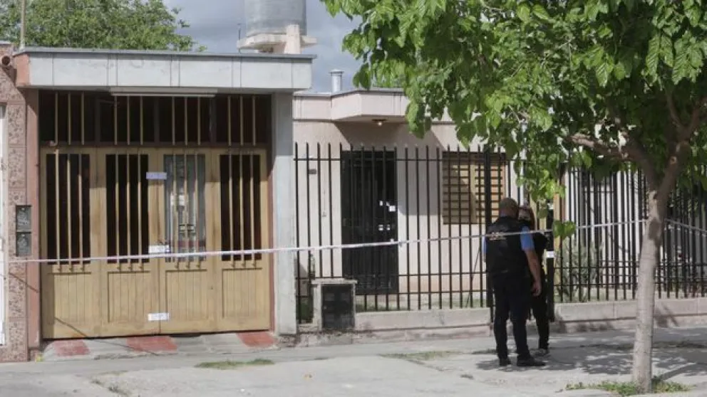 Mató a su hermano, lo enterró en el patio de su casa y reveló el motivo