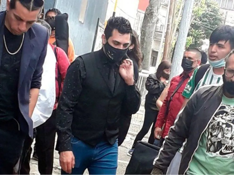 El cantante del grupo de cumbia “Malagata” fue detenido por abusar de sus sobrinas